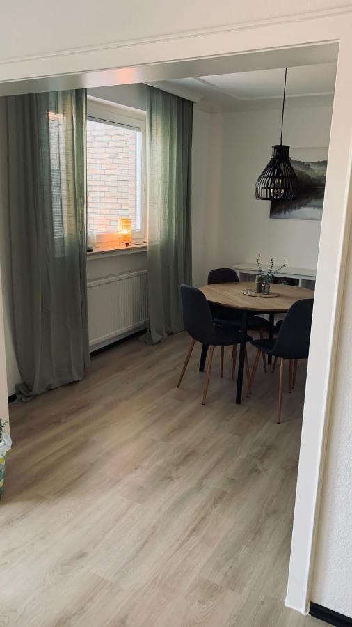Gemuetliches Ferienhaus Kuestenliebe วิลเฮล์มฮาเฟน ภายนอก รูปภาพ